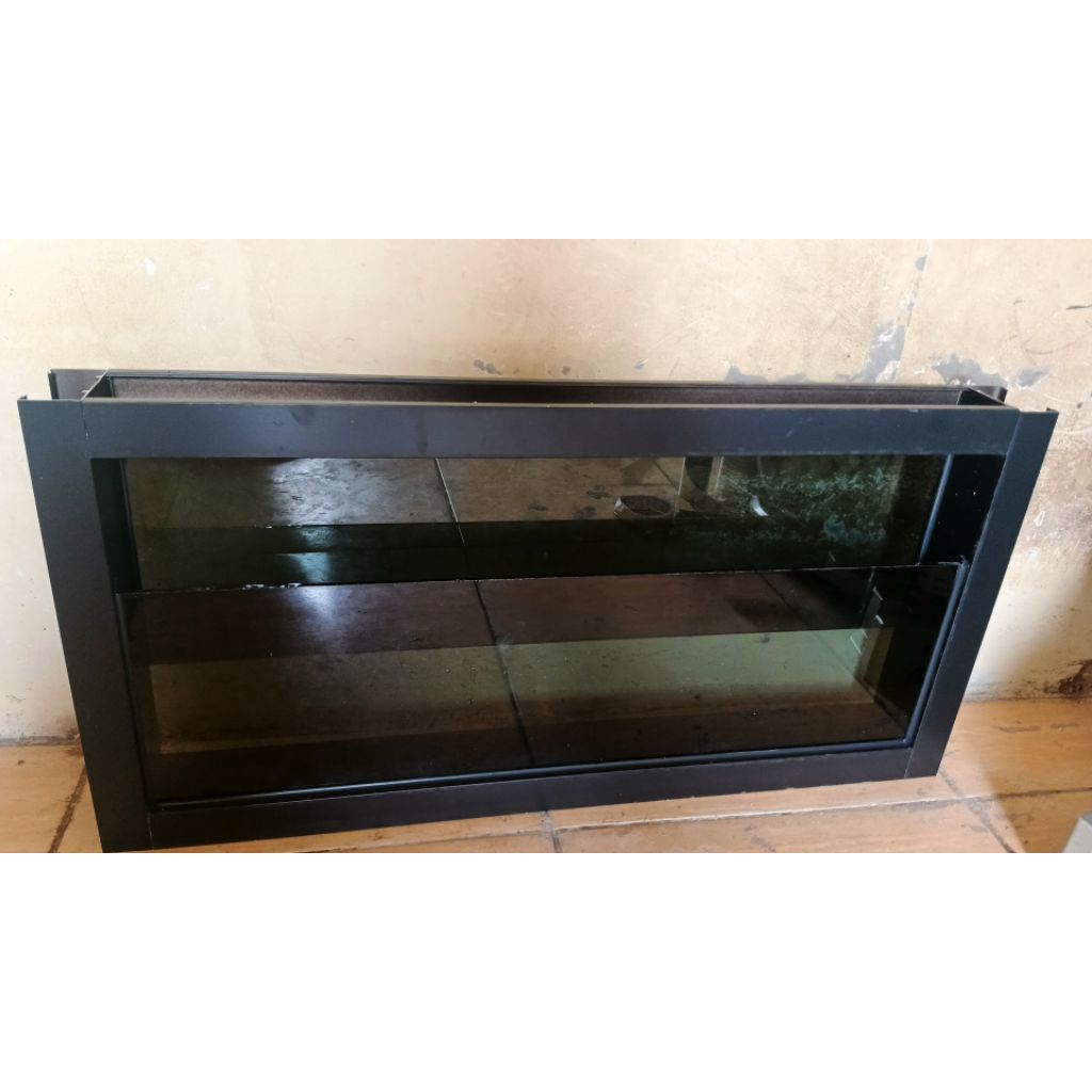 cendela.boven.kaca.siksak