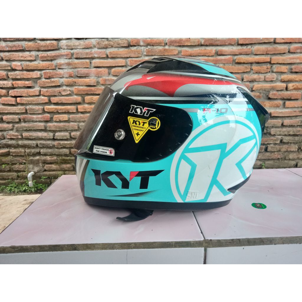 helm kyt r10 aquamarine