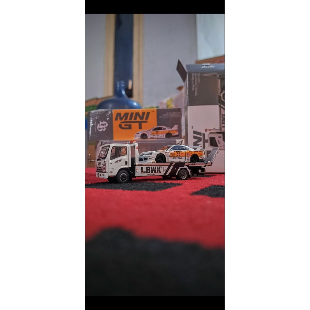 MINIGT ISUZU N-SERIES