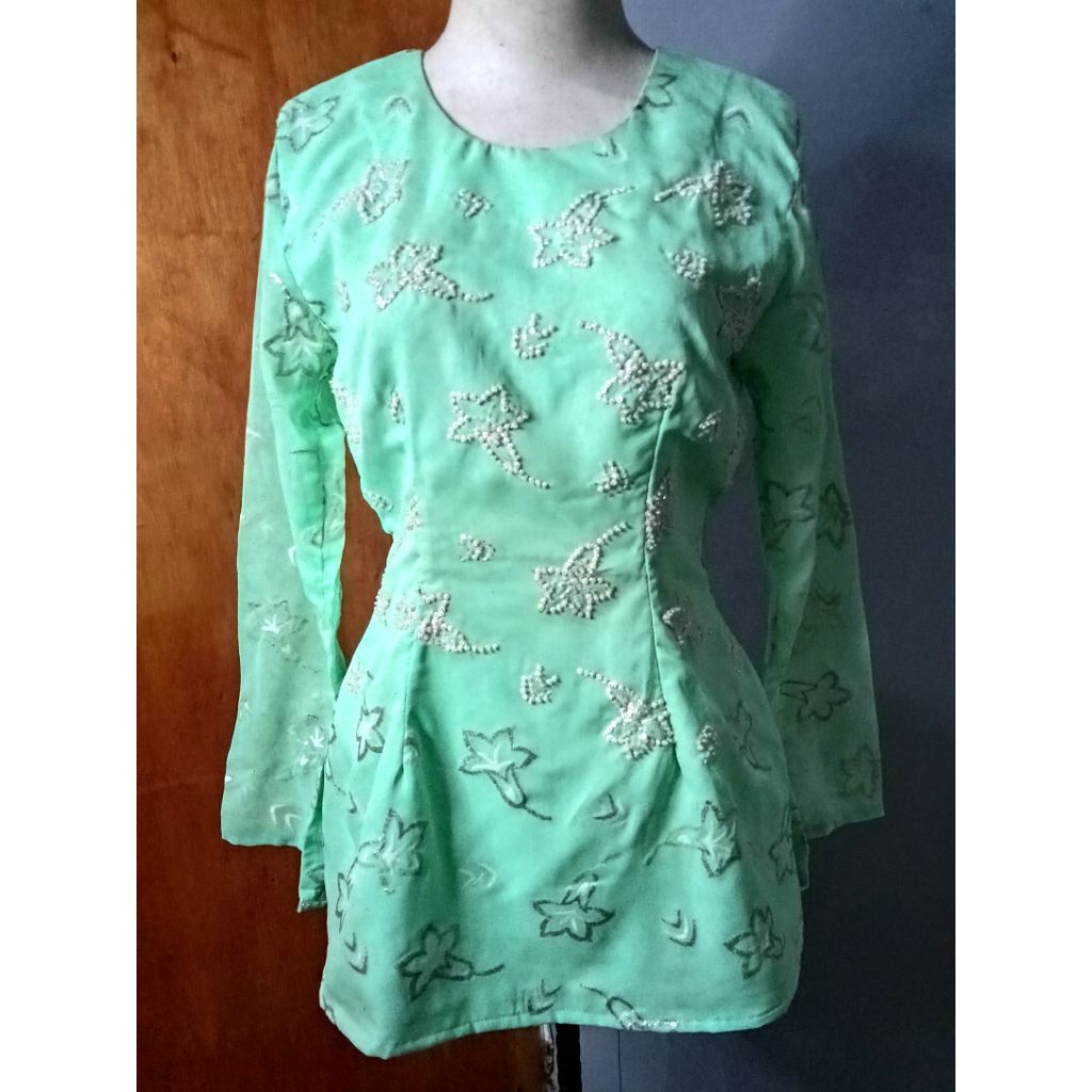 [PreLoved] Kebaya tutup wanita hijau muda