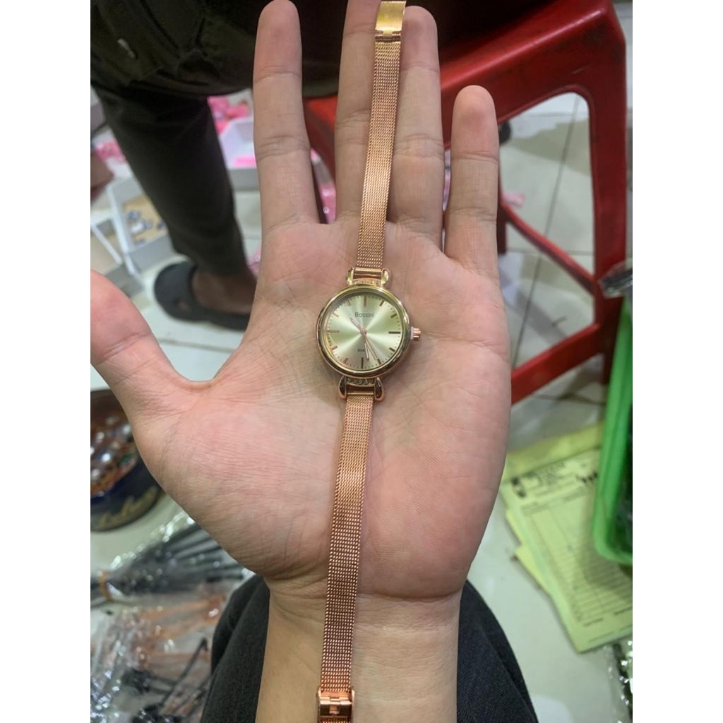 JAM TANGAN BOSSINI PASIR GESER TERBARU 0826