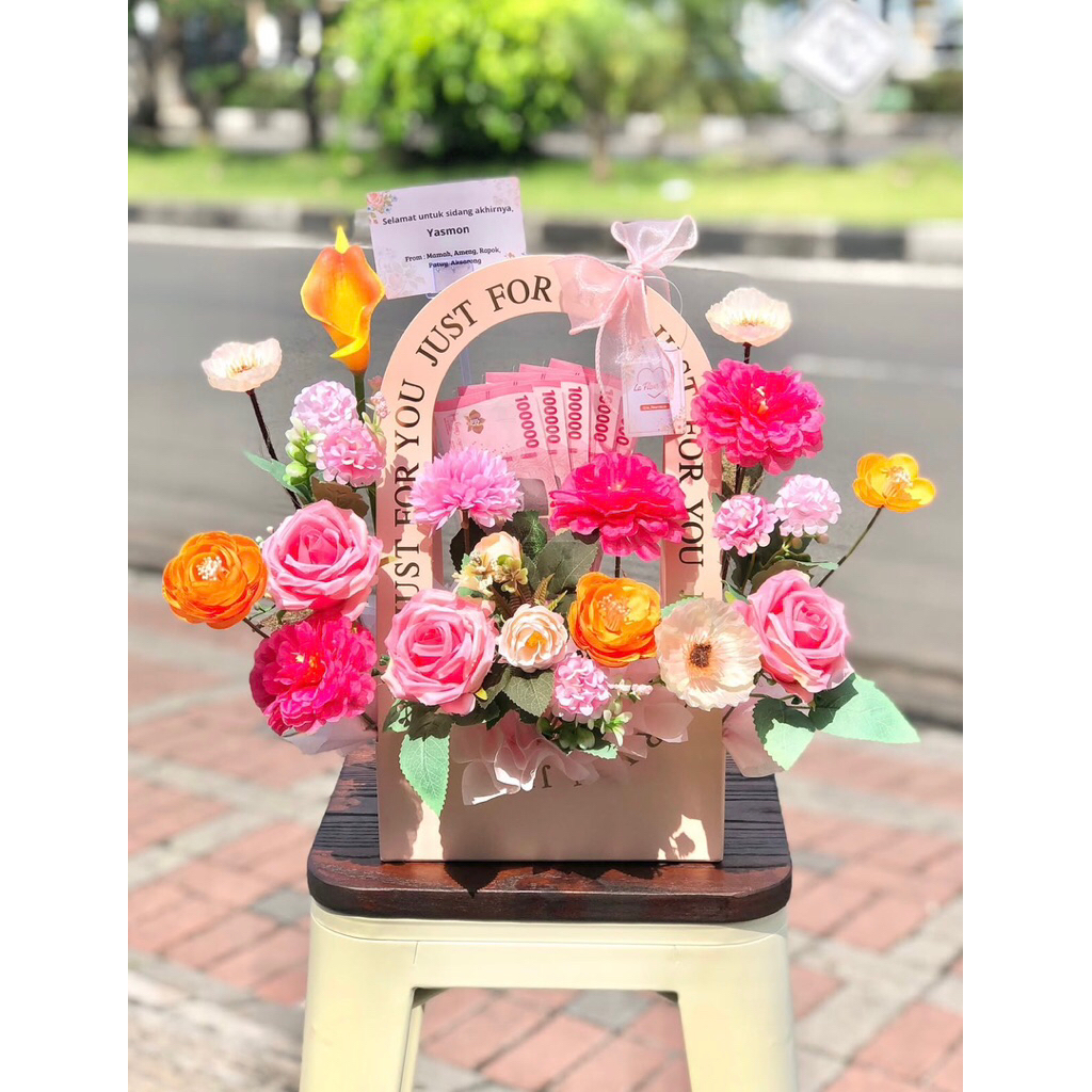 Bloom Box Flower Dengan Plastik Uang / Tanpa Plastik Uang