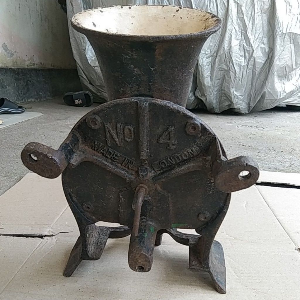 gilingan kopi jadul antik made in london