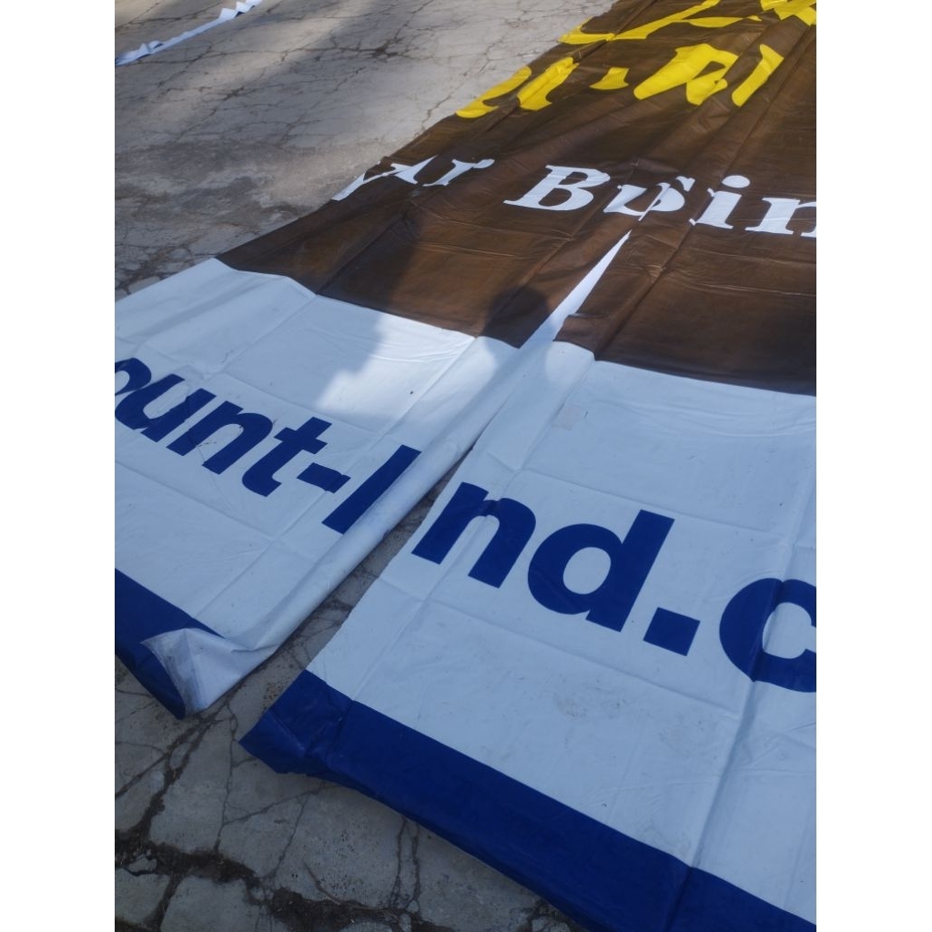 spanduk banner terpal baliho bekas ukuran 6x6 meter bahan fleky Korea