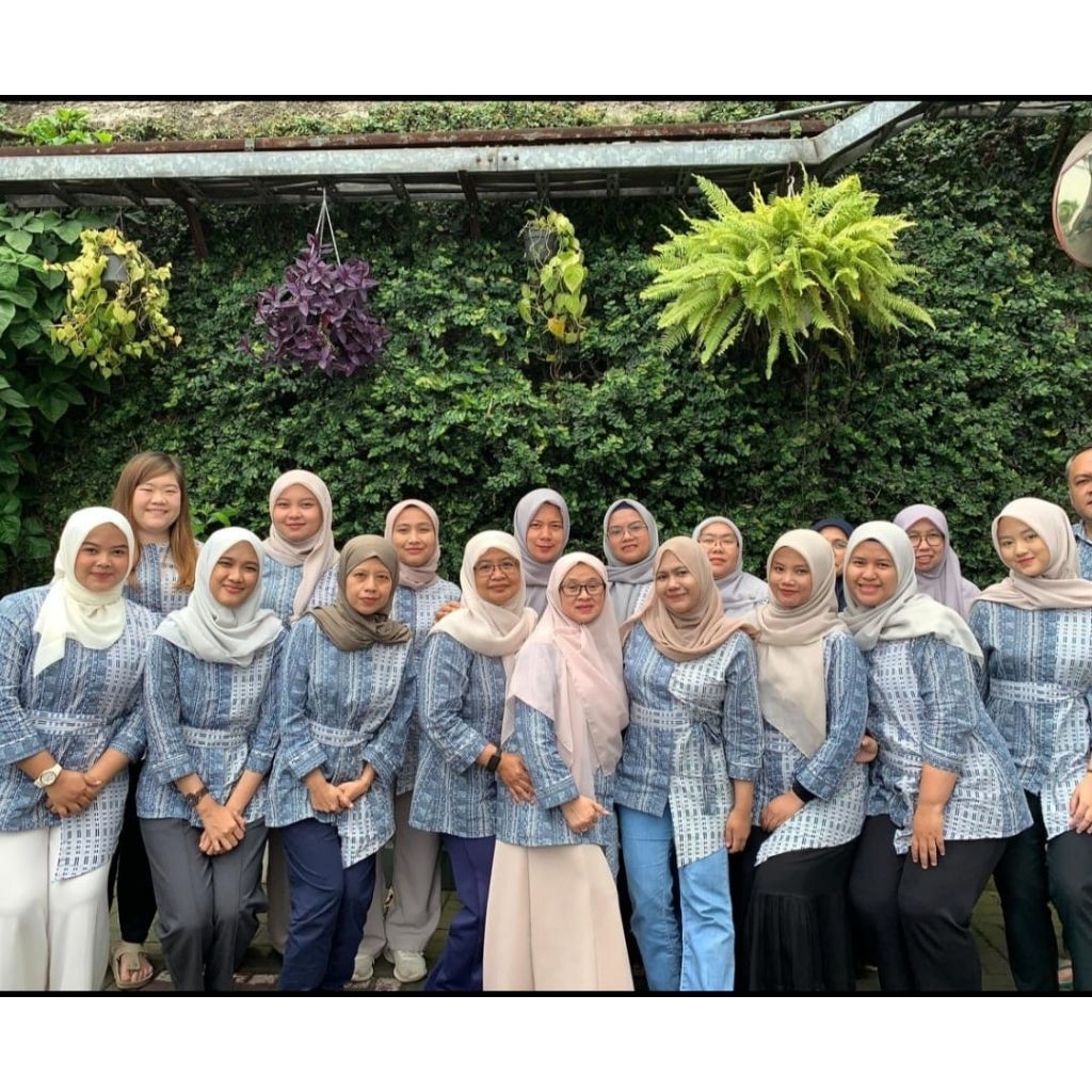 Brand Bandung - Blouse Fashion Batik Remaja - Blus Batik Wanita Kerja -Blus Kerja Wanita