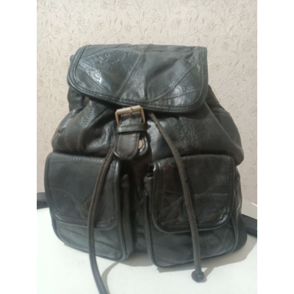 Preloved tas ransel kulit asli kecil im****