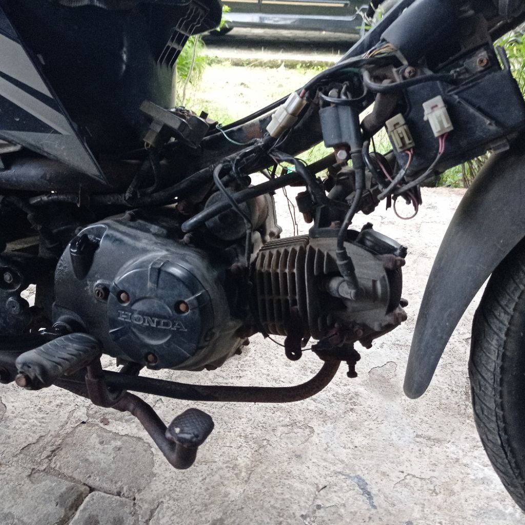 mesin supra 125 fi set kelistrikan