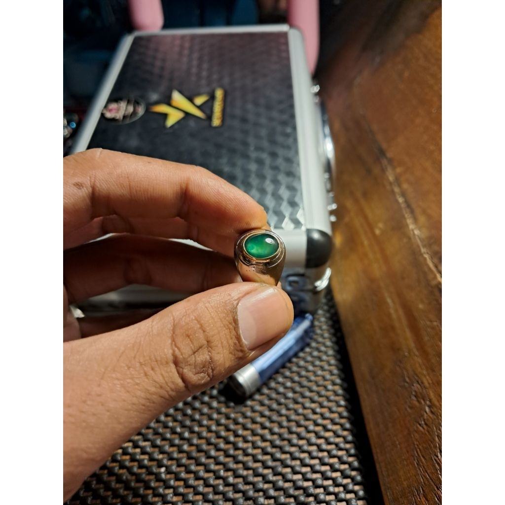 Bacan Doko Small giwang