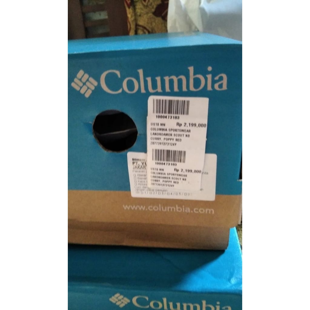 Sepatu boot Colombia wp hiking outdoor casual