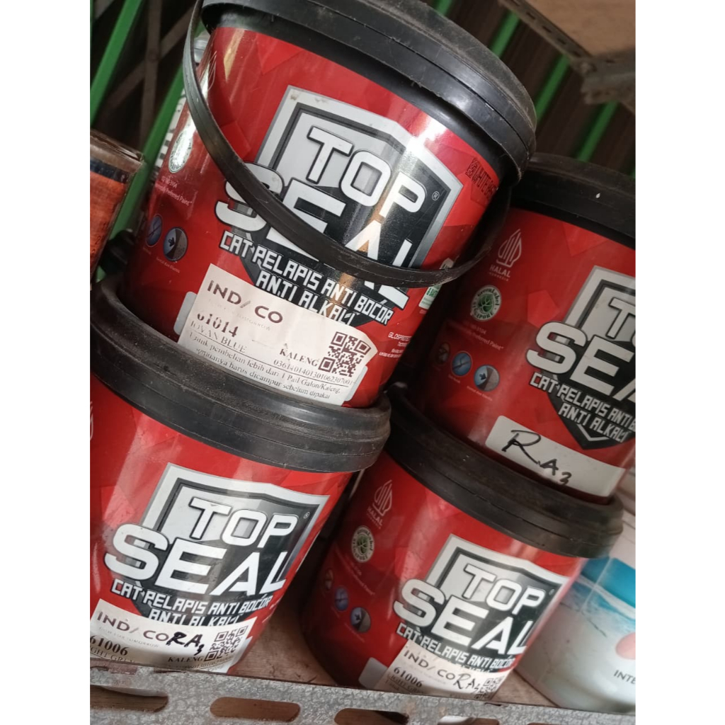 Cat pelapis anti bocor TOP SEAL 1liter / waterproof merk top seal 1liter /WARNA random