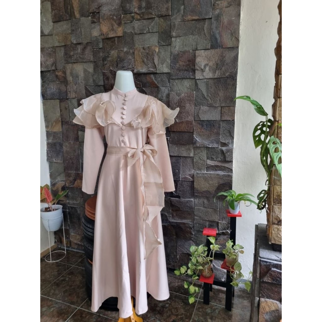 Dress cute FF (farly fashion )