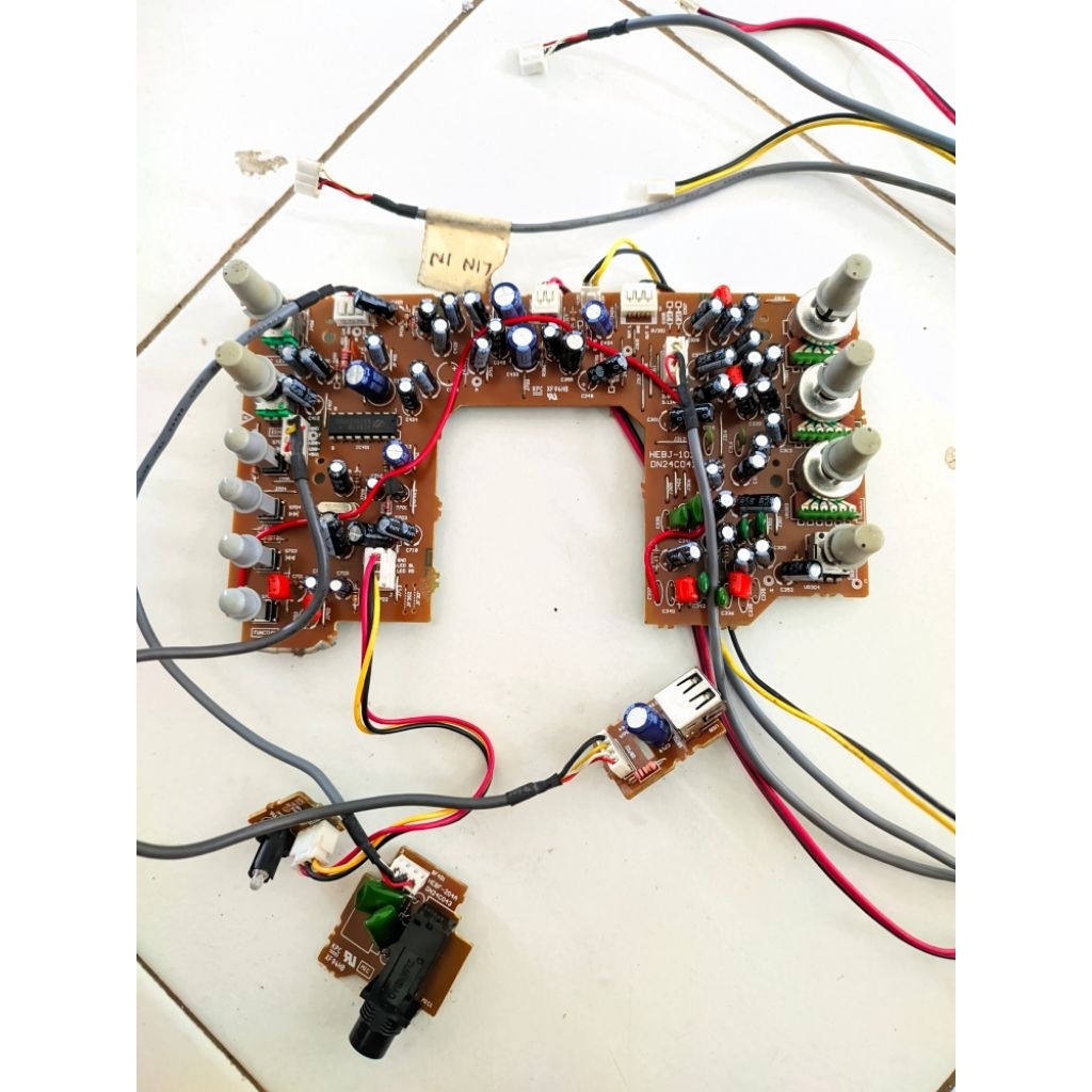 TONE CONTROL POLYTRON PAS 28B SUPERBASS