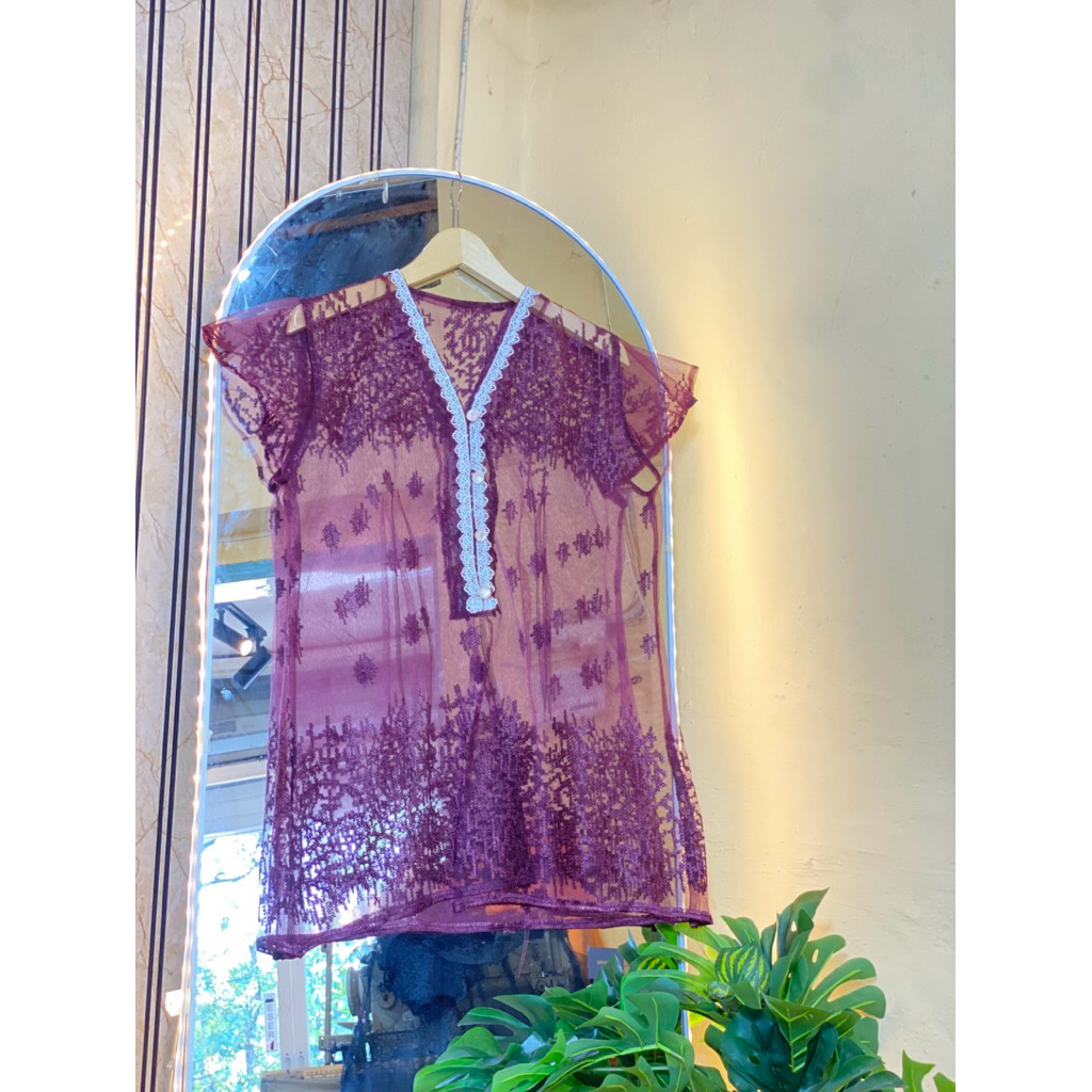 Outer Tule Brokat Renda