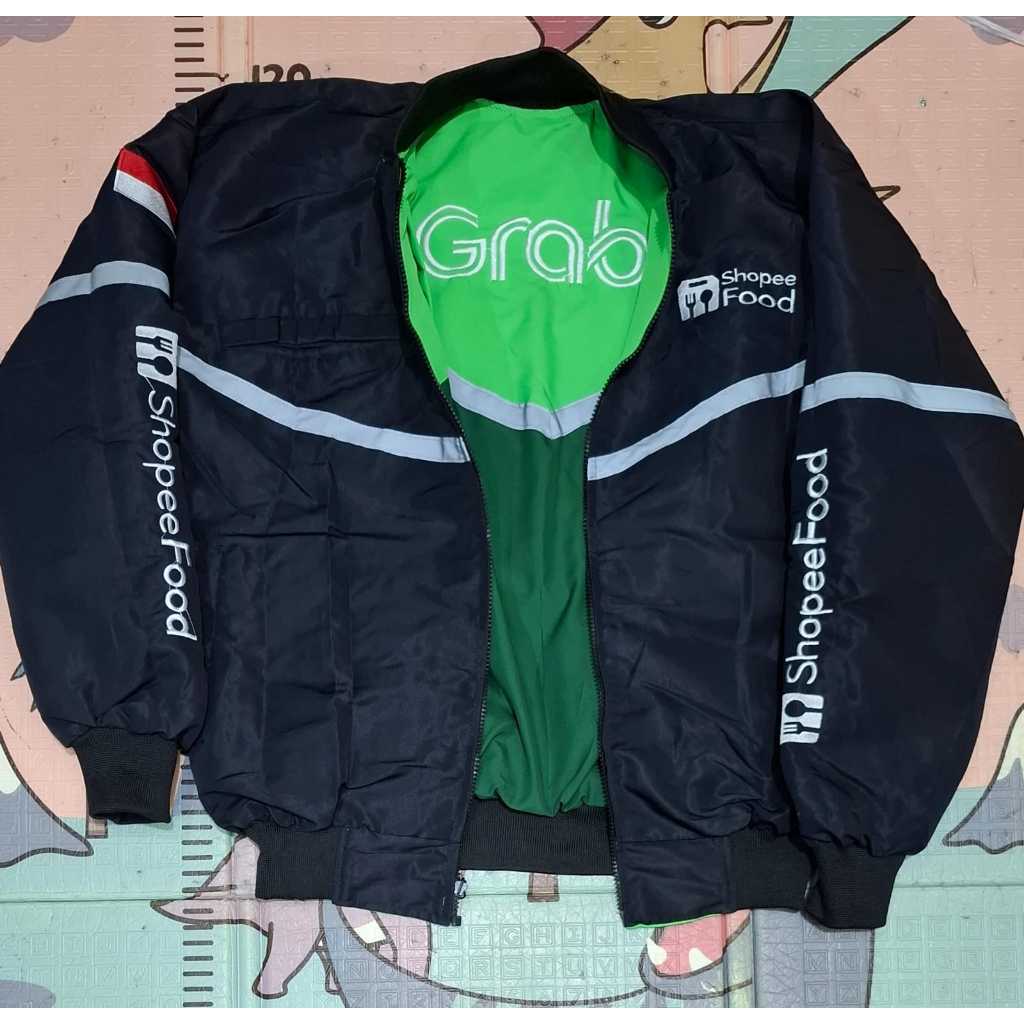 JAKET GRAB IJO BOLAK BALIK SOPI ITEM