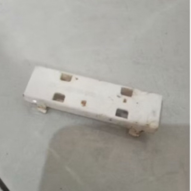 pengait thermostat kulkas Polytron 1 pintu