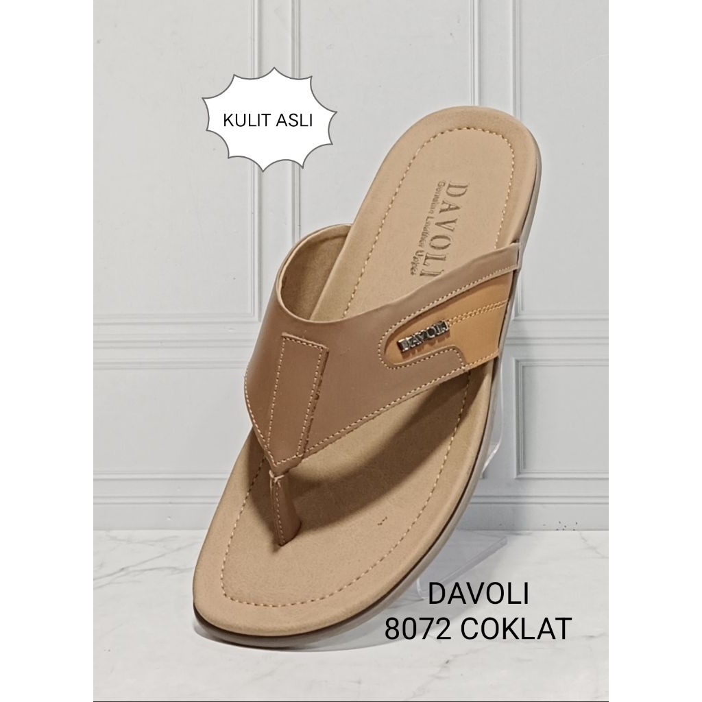 sandal jepit cowok bahan kulit asli ringan dan nyaman di pakai , tapak anti slip brand DAVOLI