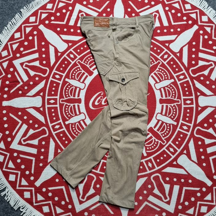 Celana Cargo Field core aero light