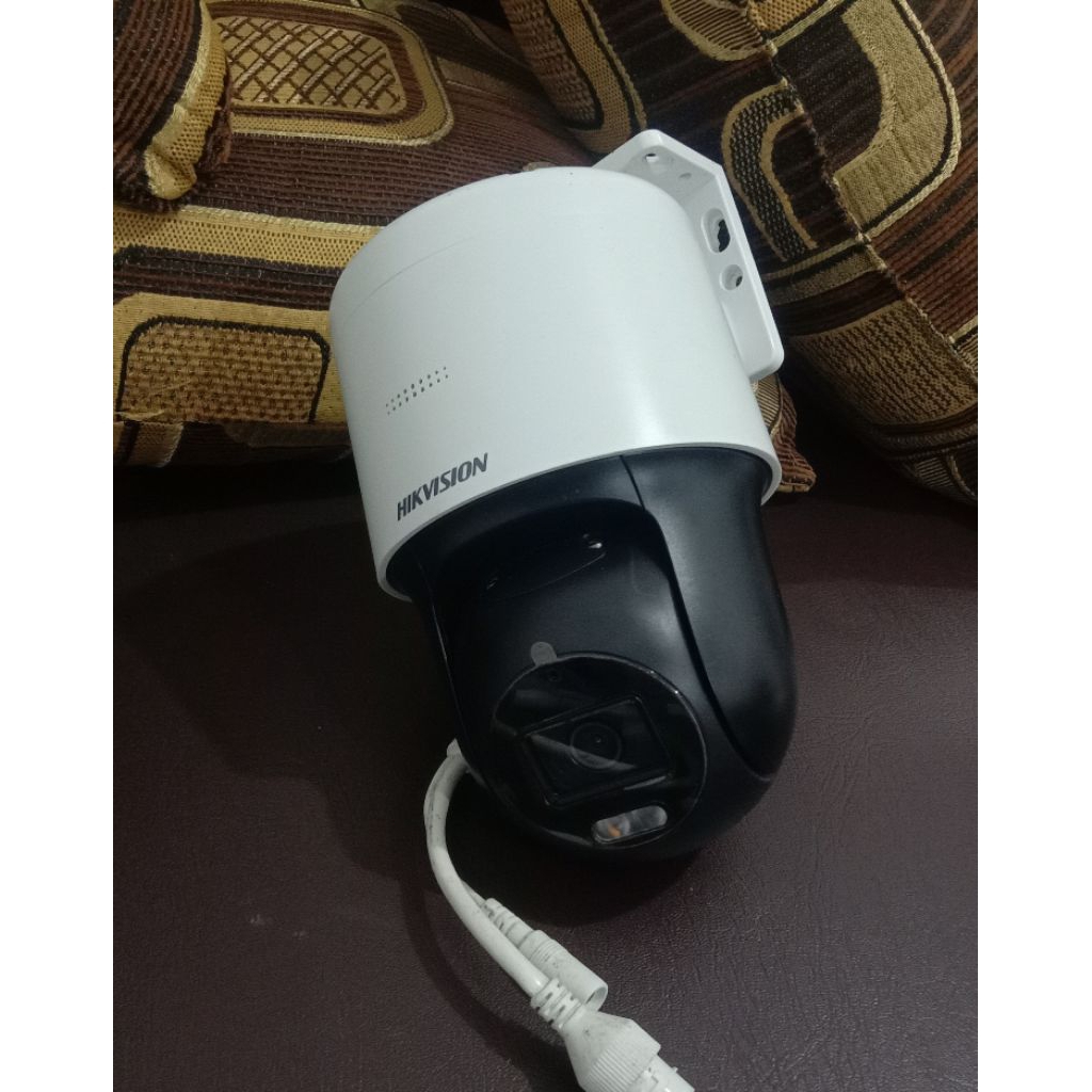 camera Hikvision ptz