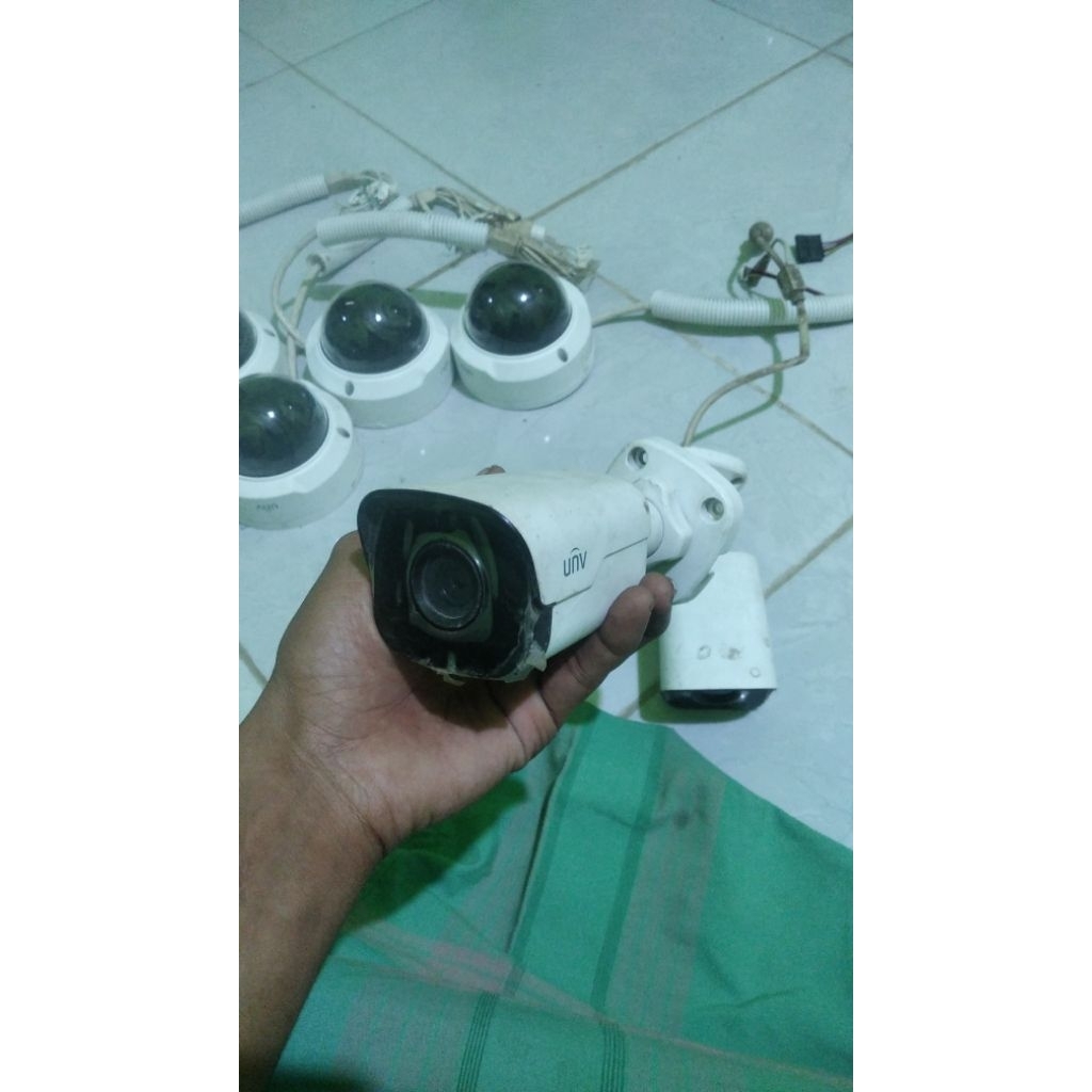 CCTV IP CAMEERA UNV