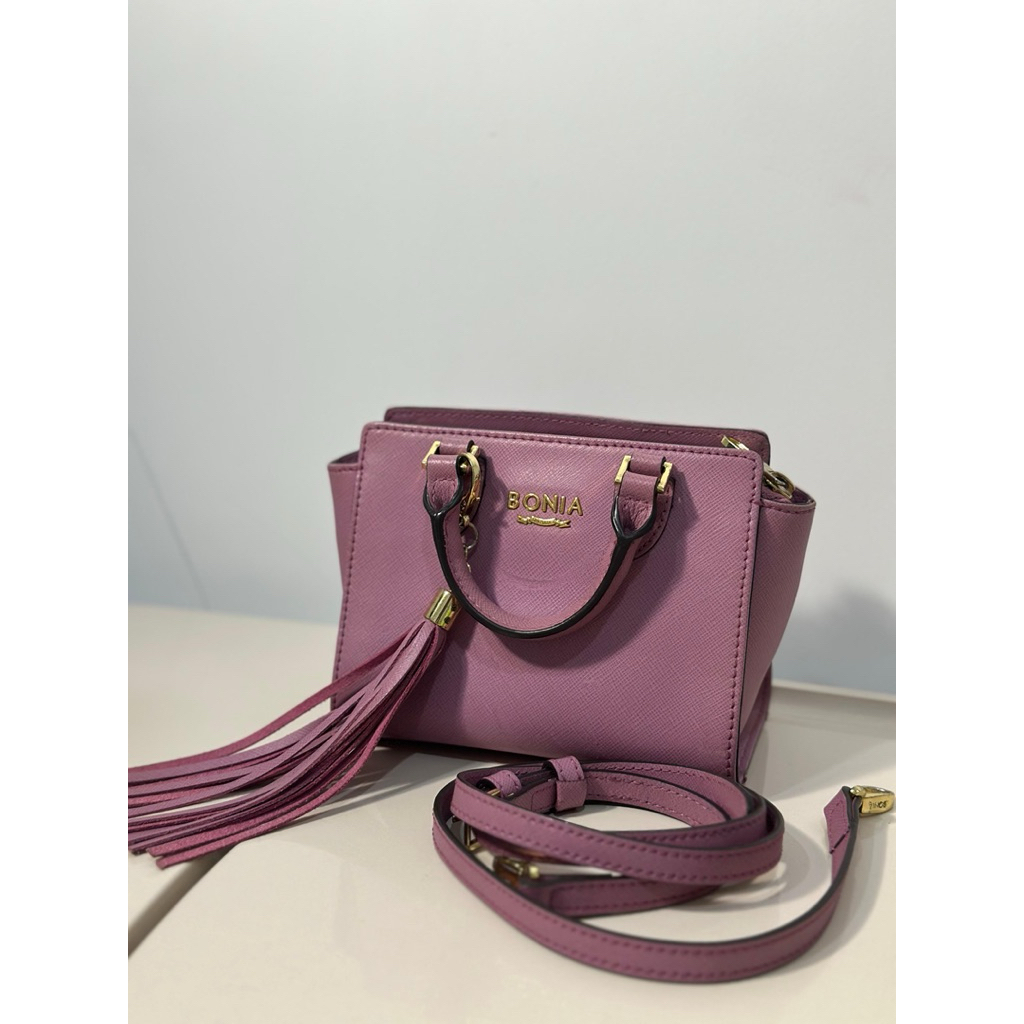 Tas bonia warna ungu