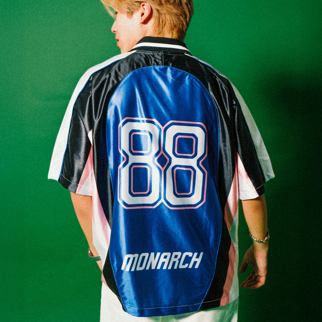 Meganeco Vintage Jersey Premium - TT Sporting Monarch Derby Collection