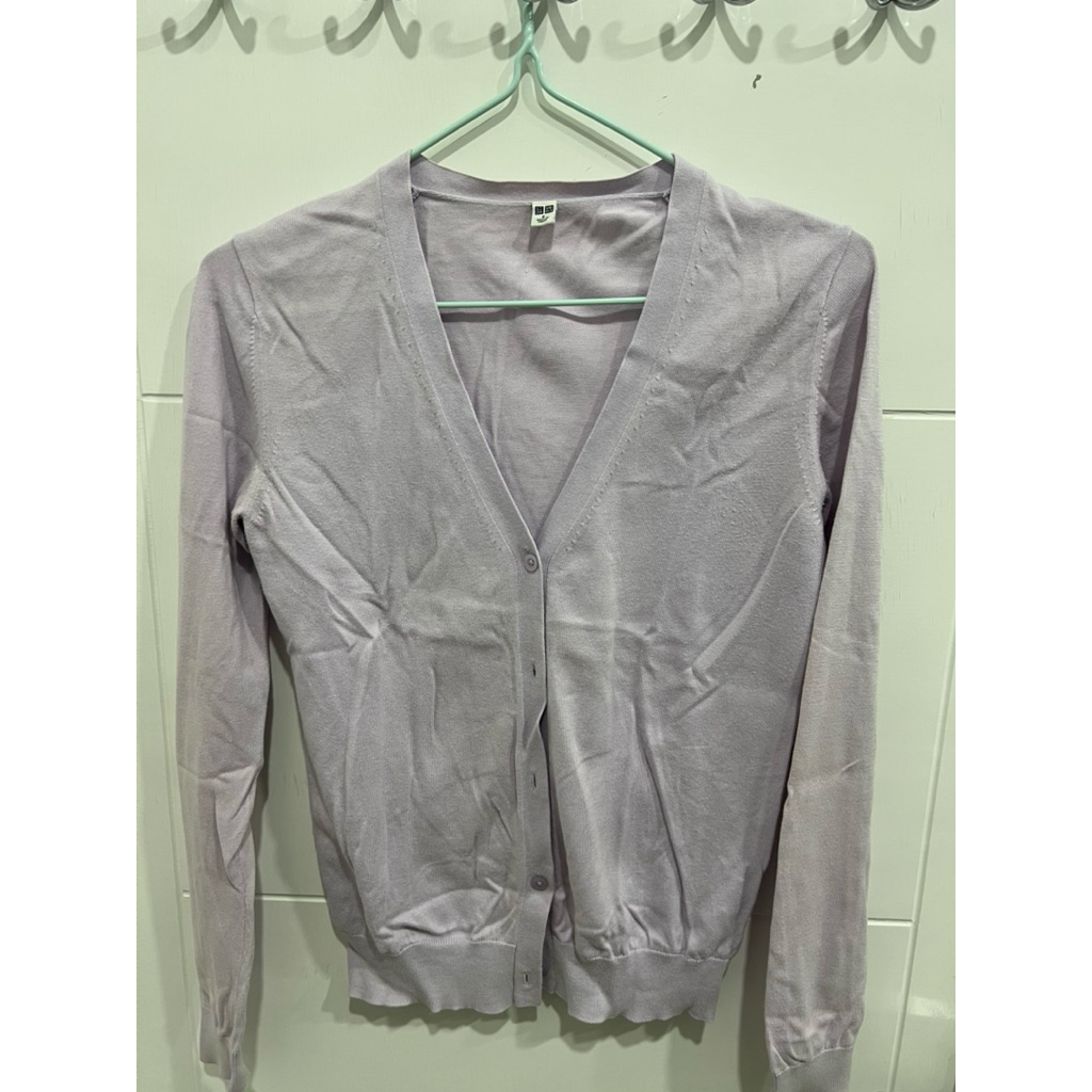 Uniqlo Cardigan V Neck Lilac (preloved)