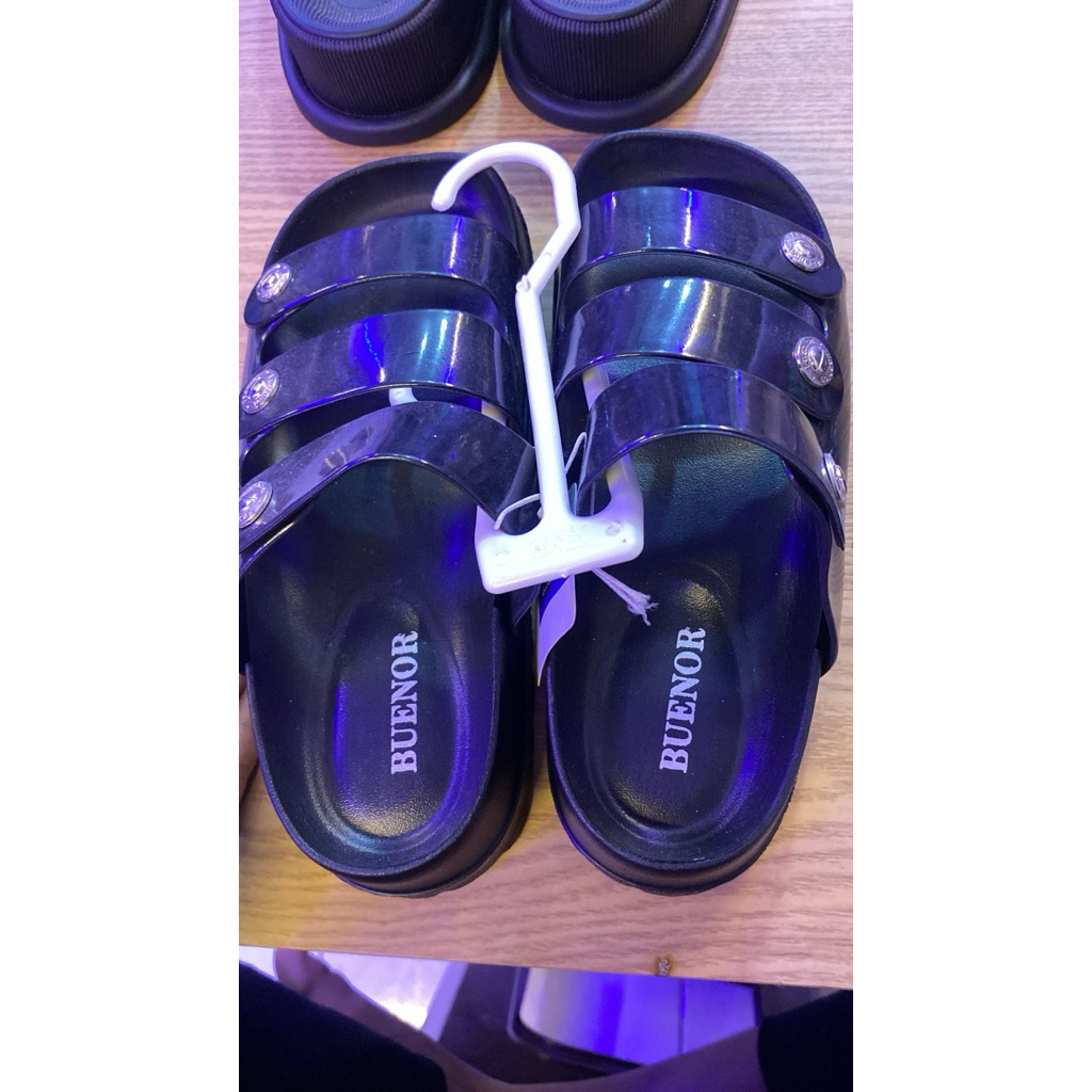 sandal buenor 3 ban