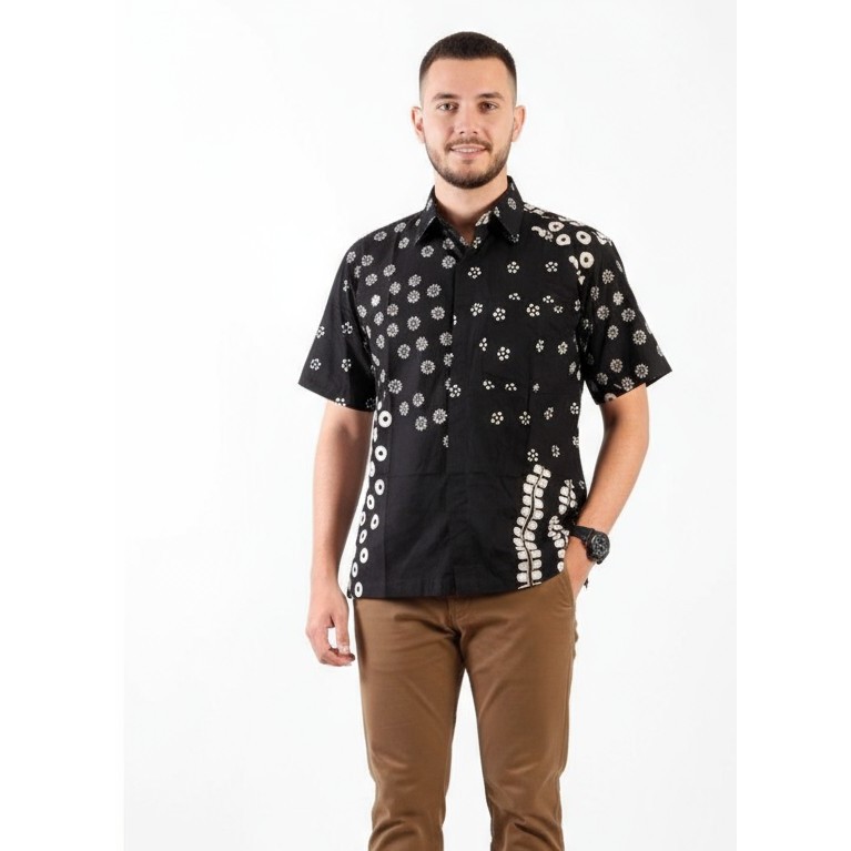 Kemeja Hem Batik Pria Lengan Pendek Hitam Putih 28 - Batik Nulaba