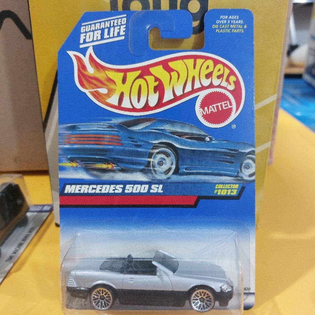 Hot Wheels Mercedes 500 SL Diecast