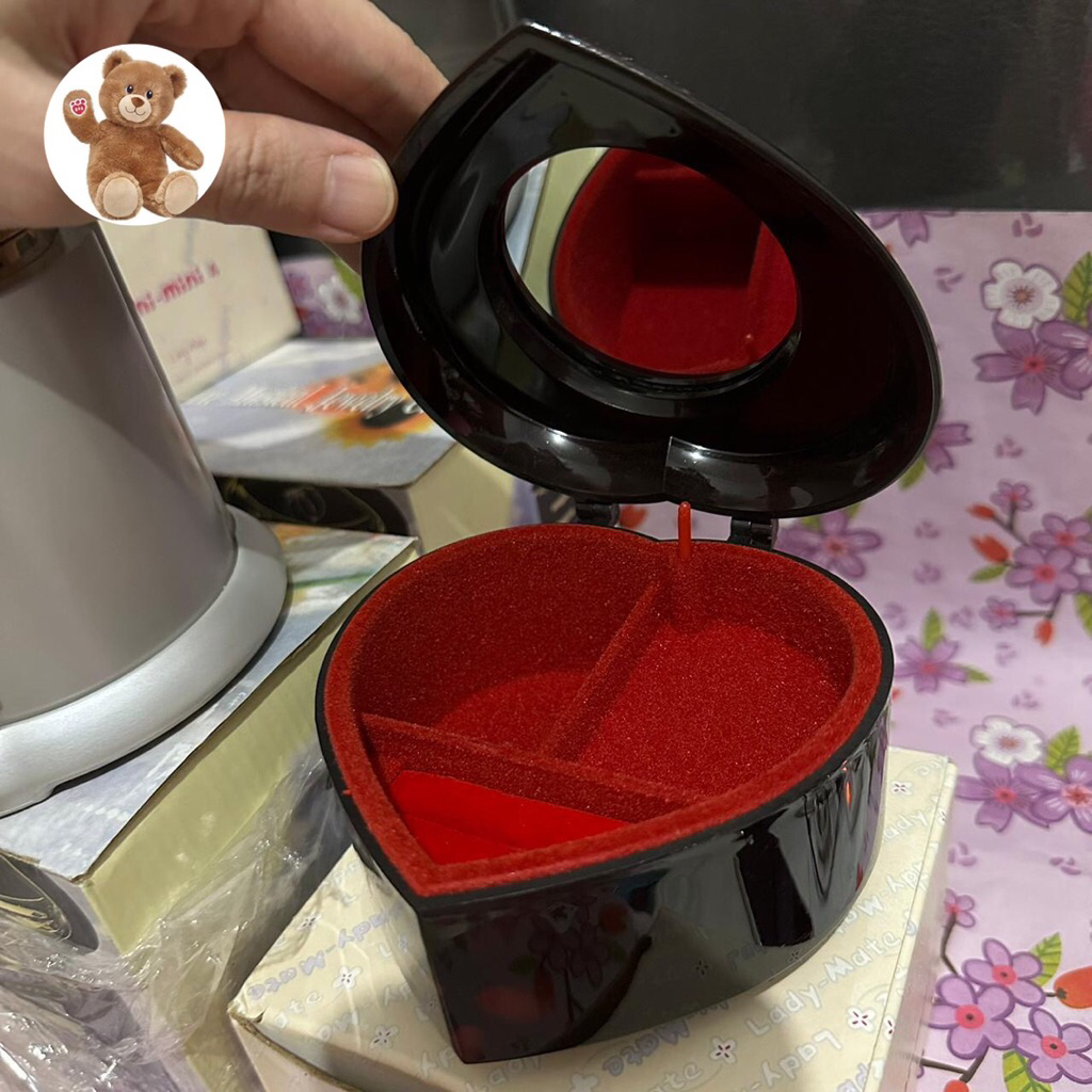 Kotak Music MUSIC BOX LOVE. Import.