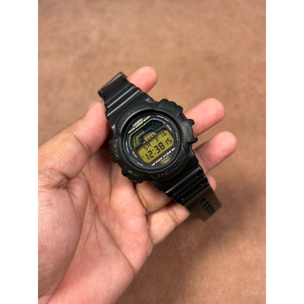 JAM TANGAN PRIA DW 8700 JAPAN VINTAGE RARE