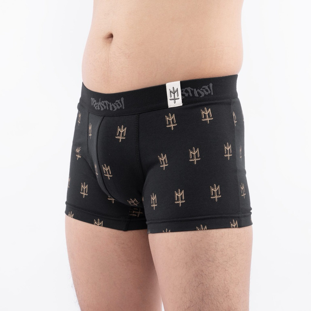 UWR 143 | BOXER MATERNAL ~ protonecros