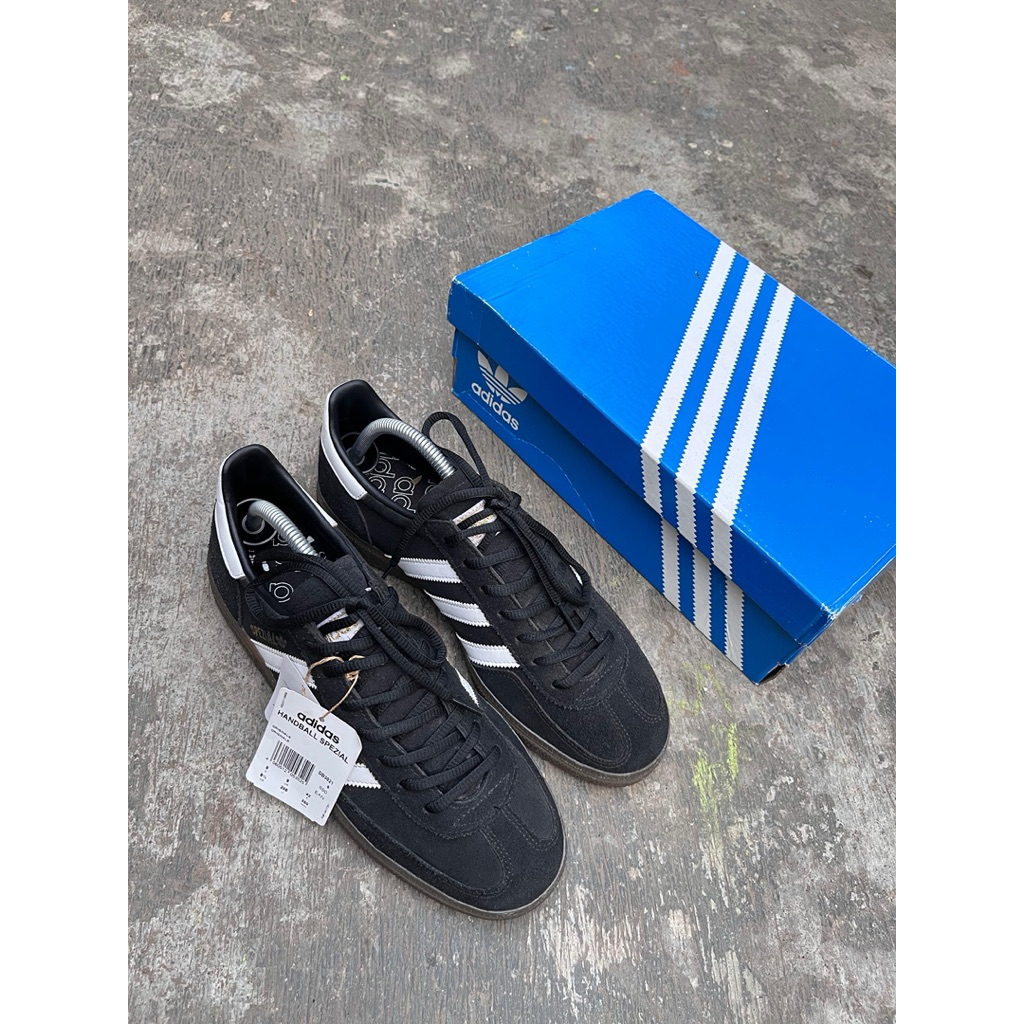 ADIDAS SPEZIAL BW