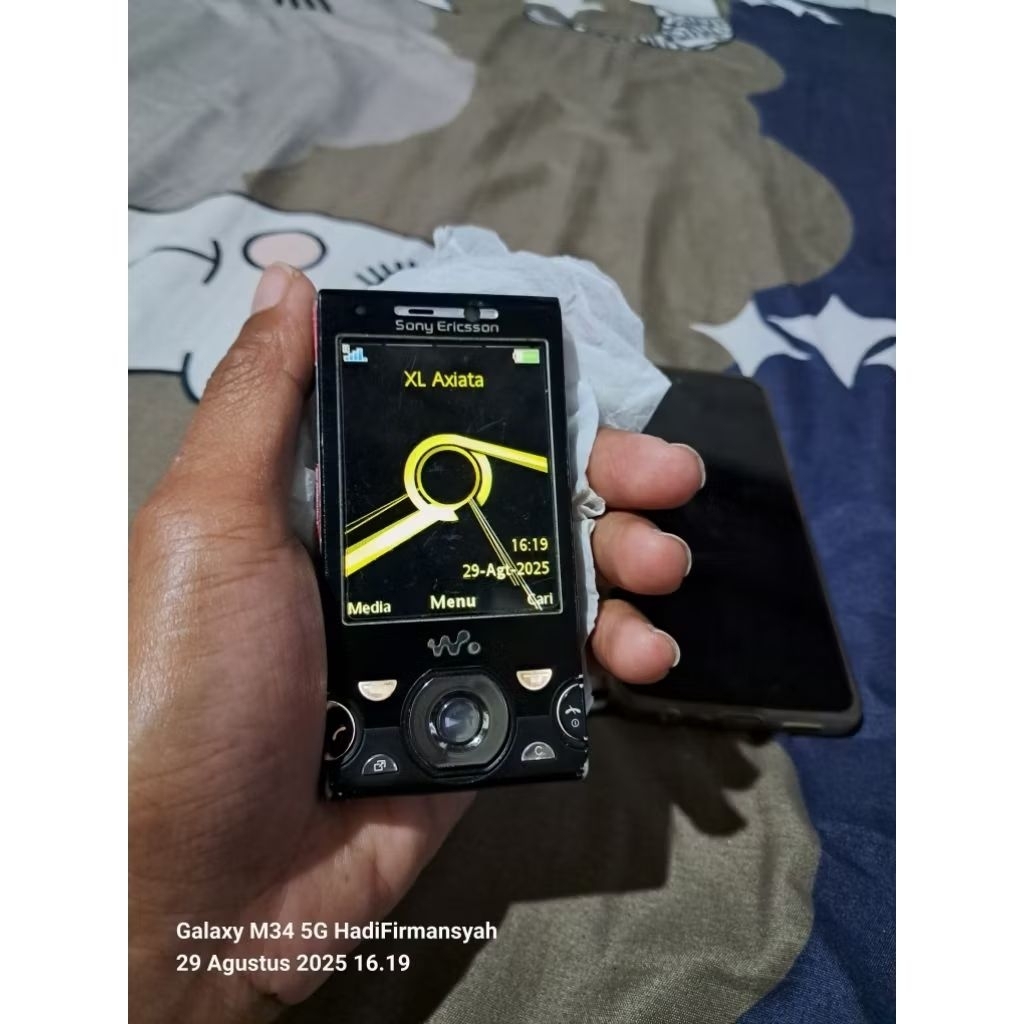 HP SONY ERICSSON W995 HIKARU