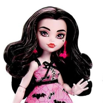 Mattel Monster High® Draculaura® Bite in The Park™ Doll and Playset, Medium