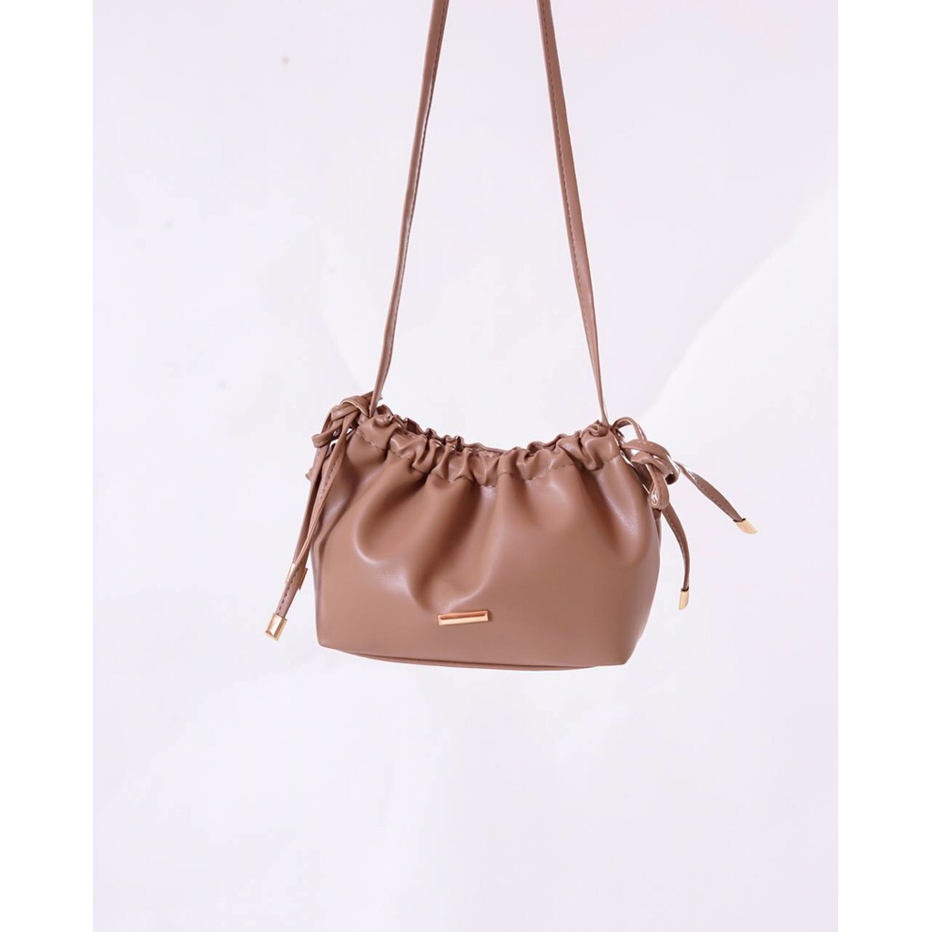 Miska Stadive  Tas wanita selempang Tali panjang model kekinian