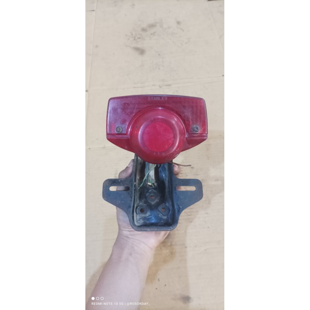 Lampu Setopan Belakang GL100 Original Setopan Stopan Lampu Belakang Honda GL100 79 Cb100 Cb k5 Origi