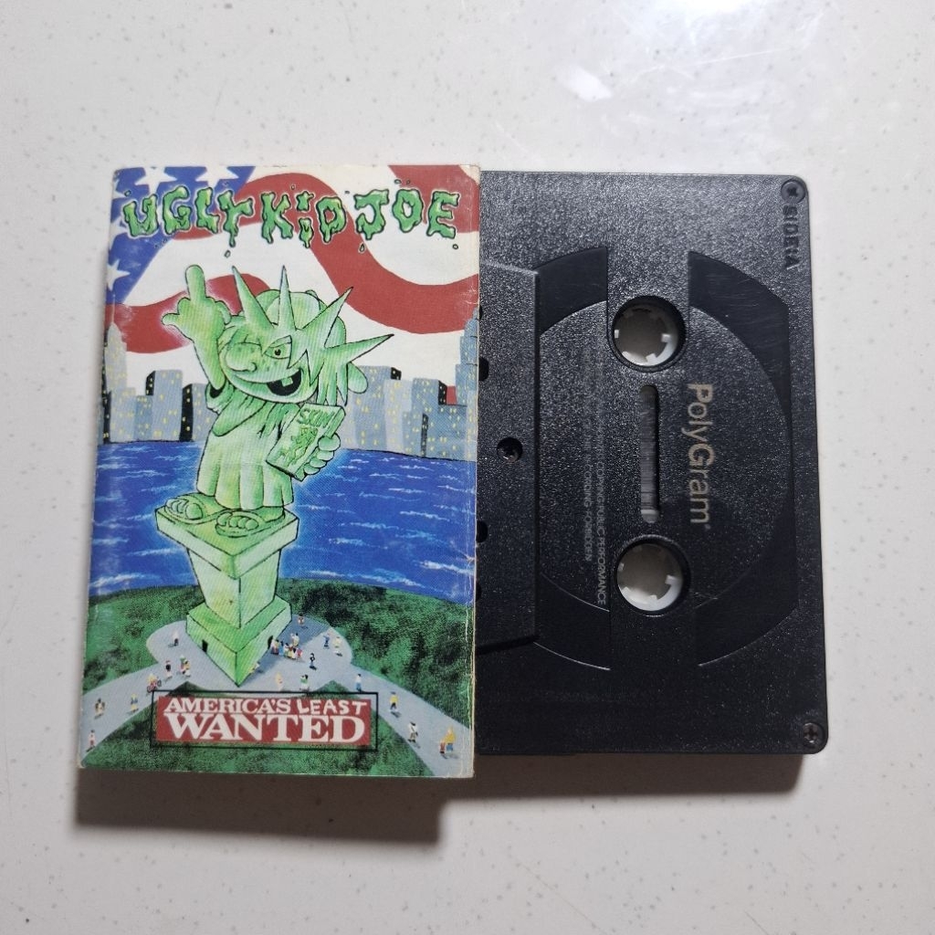 Kaset Pita Band Ugly Kid Joe - American's Least Wasted