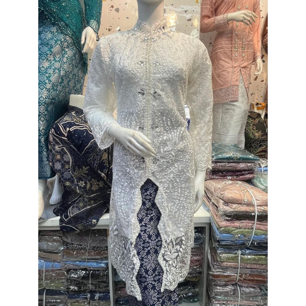 ARUMI KEBAYA | Kebaya Wisuda, Kebaya Bridesmaid, Kebaya Lamaran