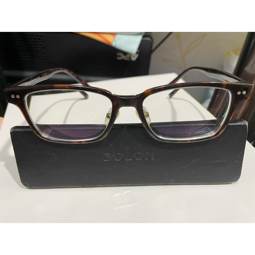 Preloved frame Bolon