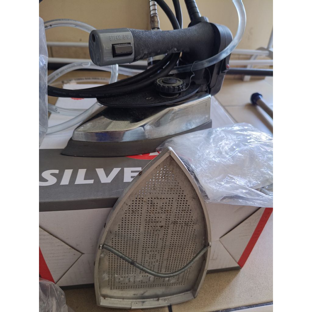 Strika UAP Silver Star ES-300