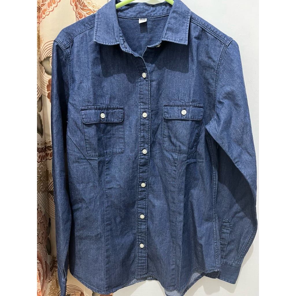 Uniqlo kemeja denim wanita PL