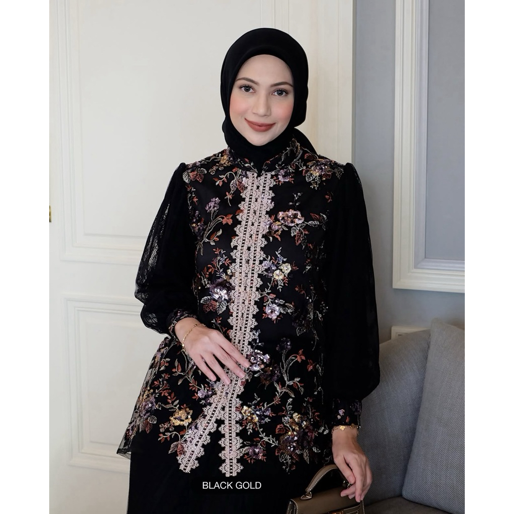 Nadine Blouse by Sarah The Label