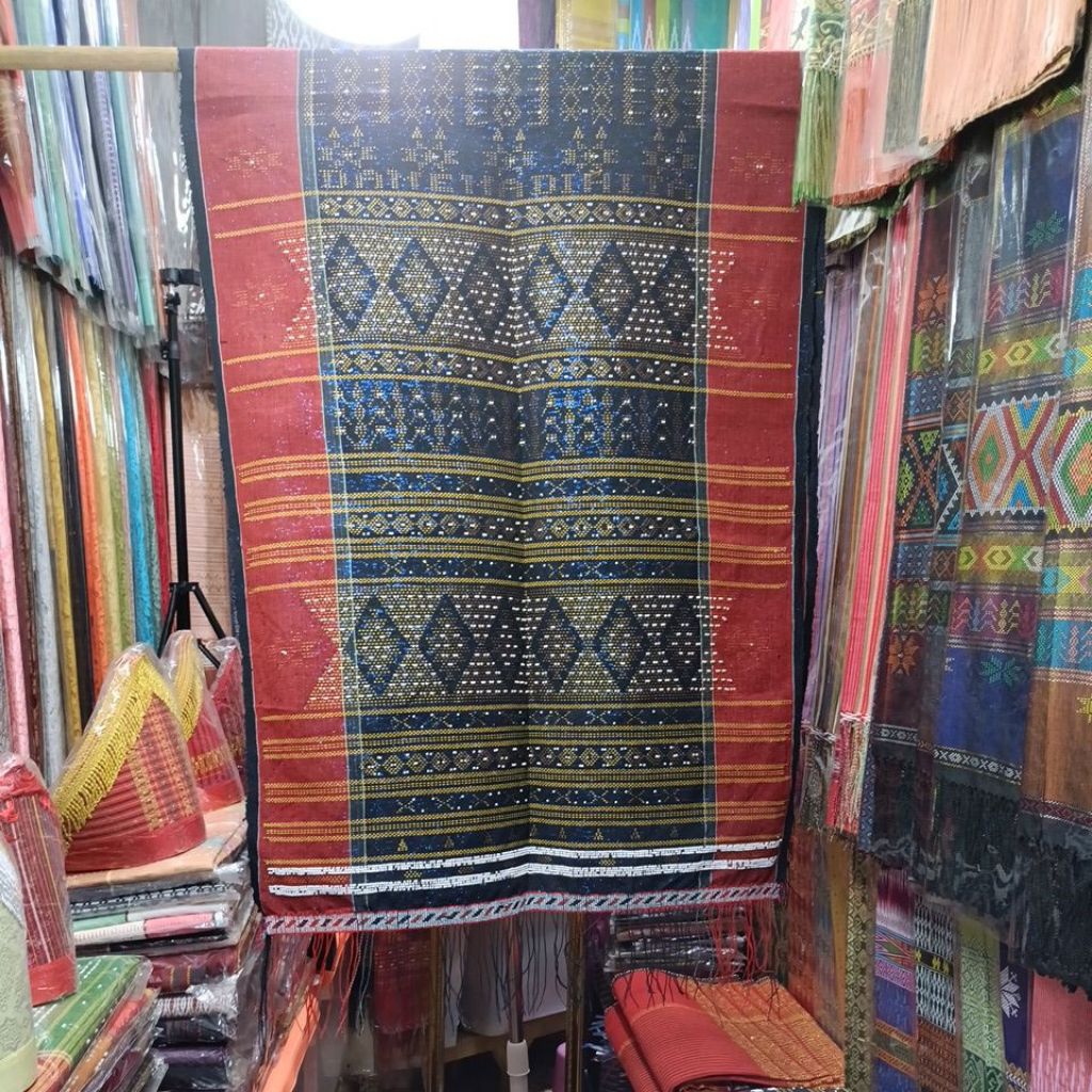 Ulos Sadum Raja Jumbo Biru Dongker