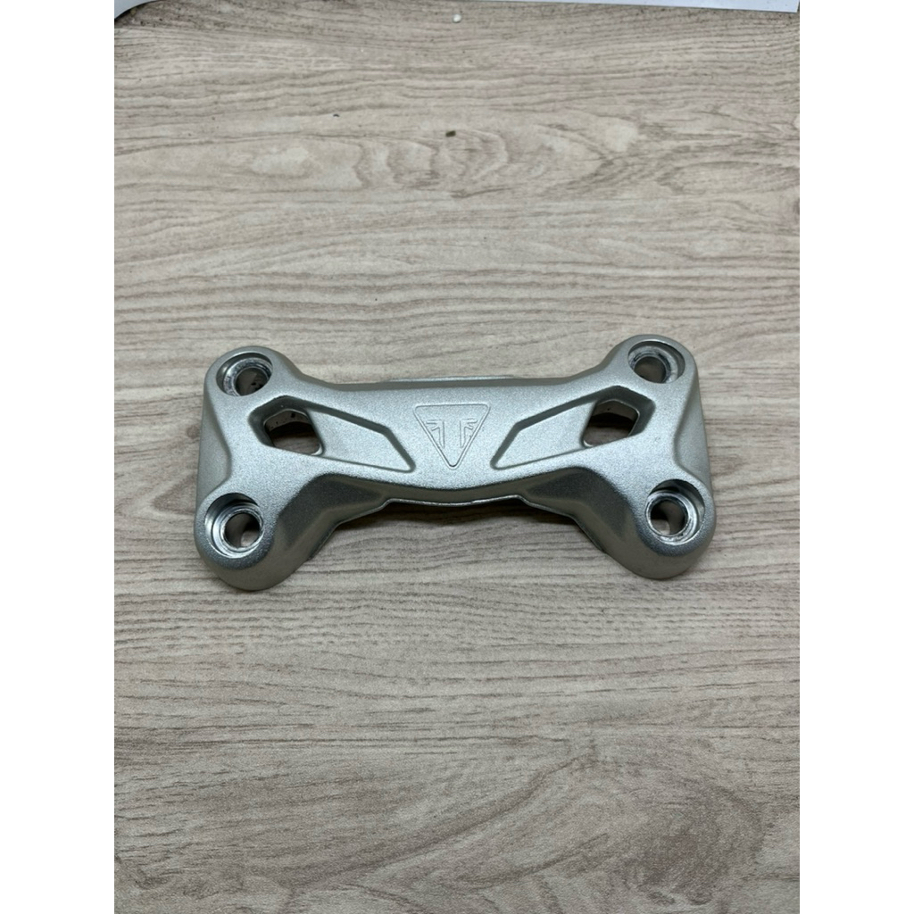 Raiser Riser Triumph Original Copotan Motor II