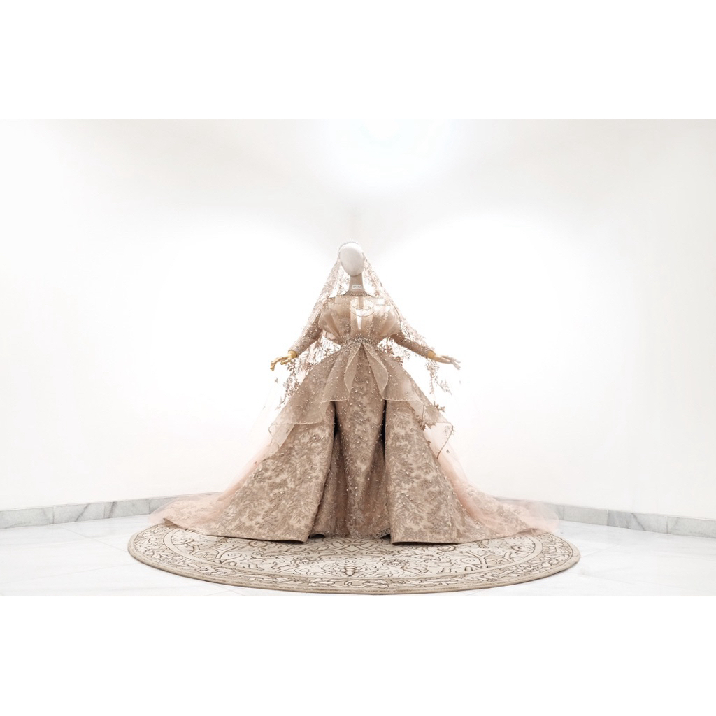 Sewa baju nikah pengantin wedding dress medan designer by maison baaz