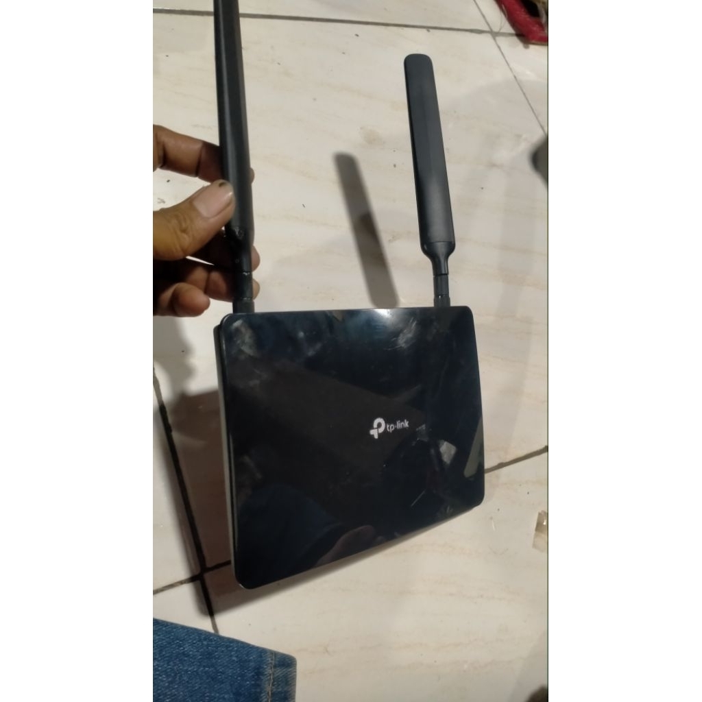 Modem wifi TP-LINK TL-MR6400 V.5 sim cart 4G