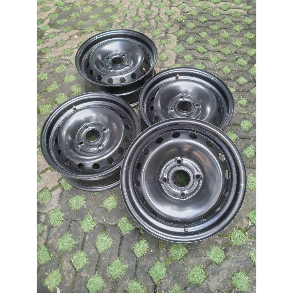 velg wuling confero