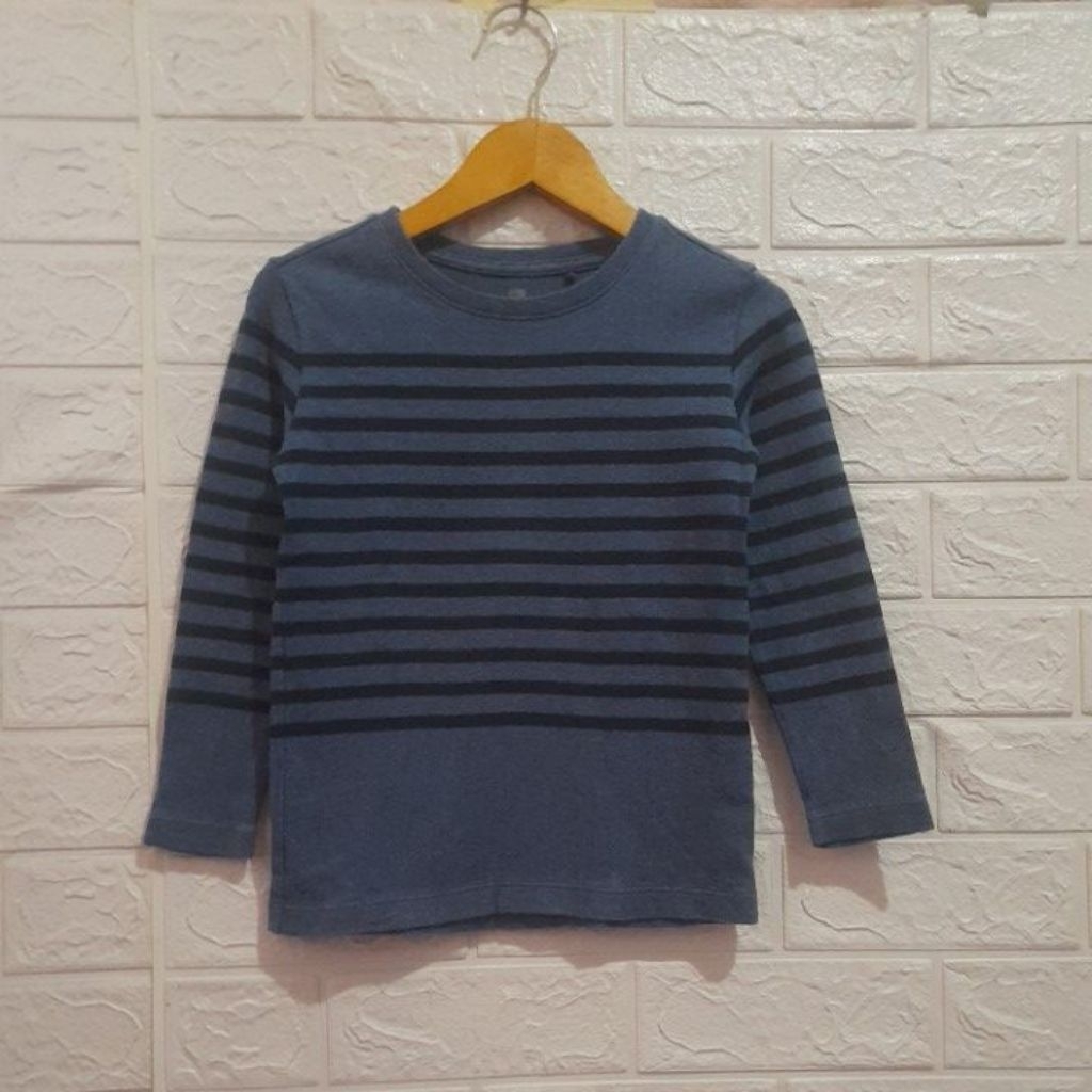 Knit wear salur anak UNIQLO size 110/LD 64 P 46 PL