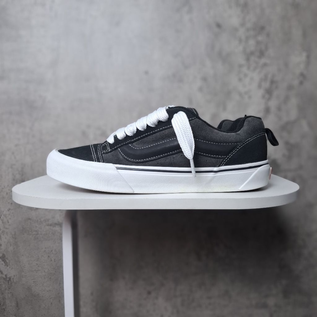 Vans Knu Vault